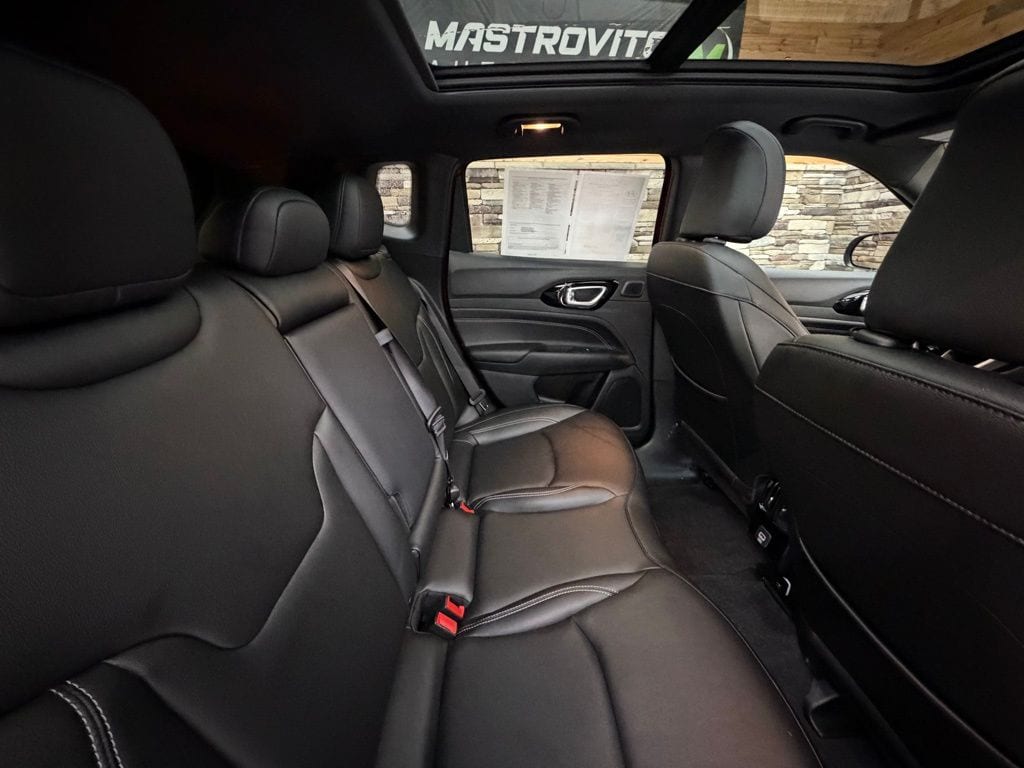 2024 Jeep Compass Limited - Photo 33