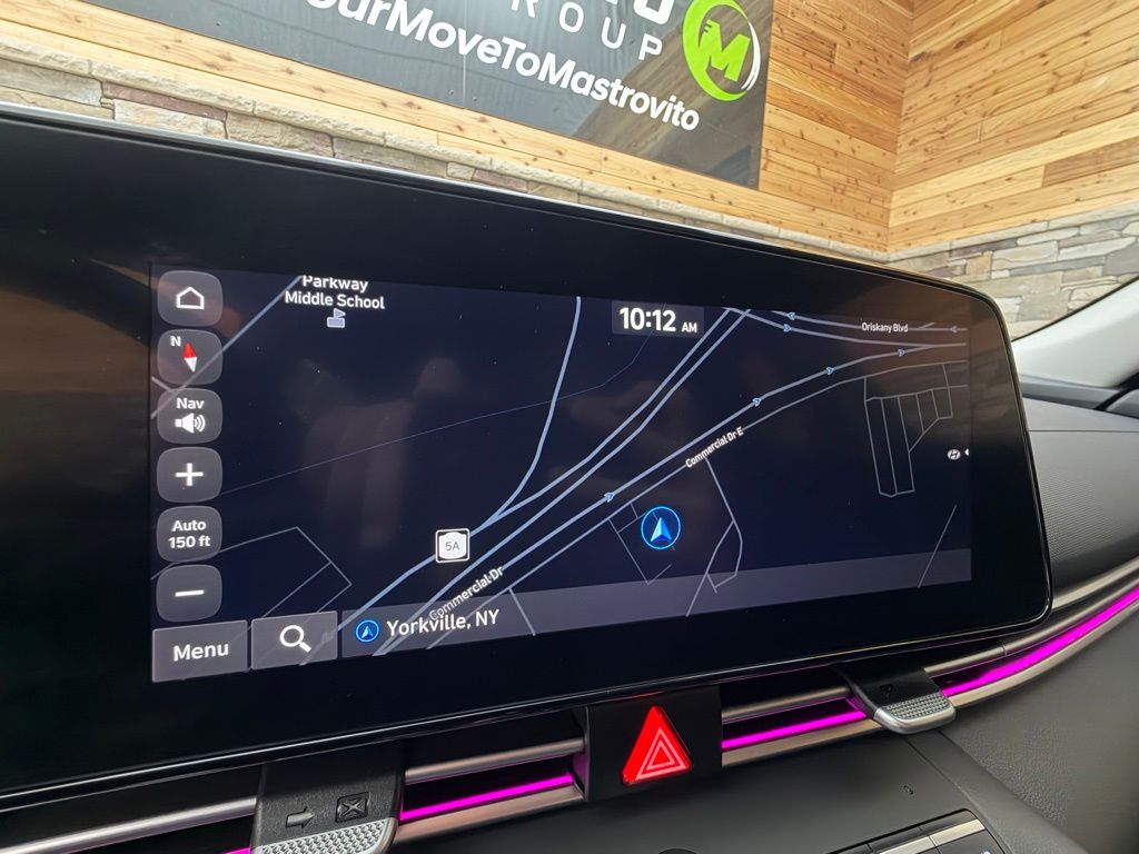2024 Hyundai Elantra SEL - Photo 21