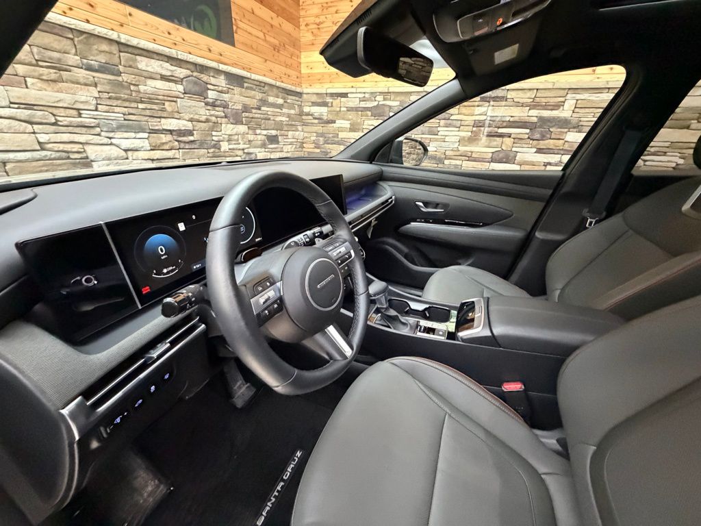 2025 Hyundai Santa Cruz Limited - Photo 10