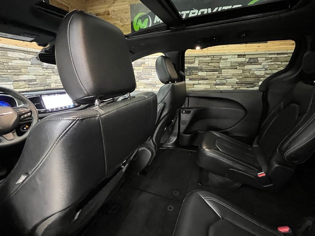 2022 Chrysler Pacifica Touring L - Photo 38