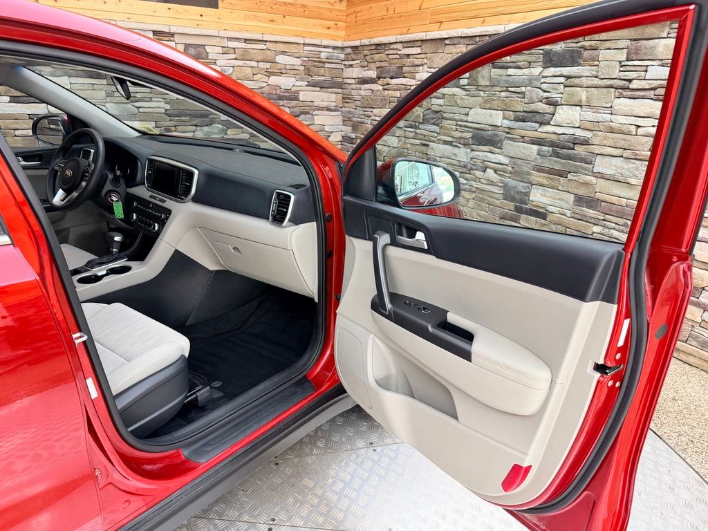 2020 Kia Sportage LX - Photo 29