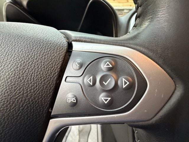 2022 Chevrolet Colorado LT - Photo 24
