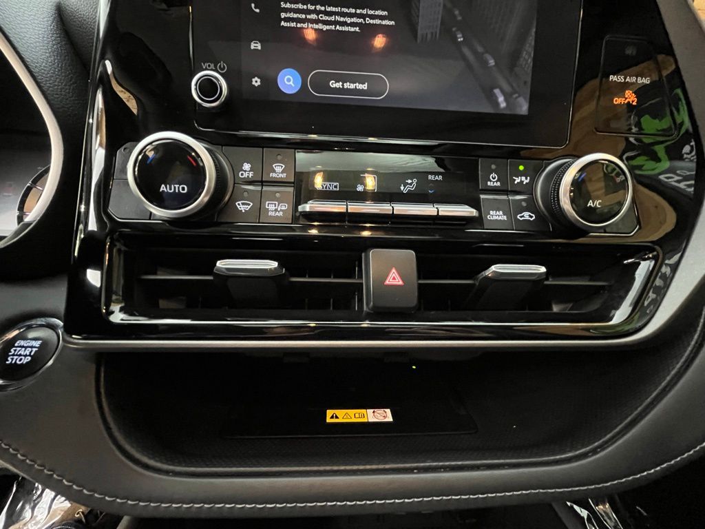2023 Toyota Highlander XLE - Photo 26
