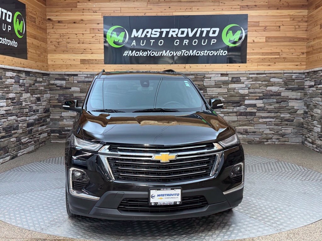 Used 2023 Chevrolet Traverse LT Leather SUV