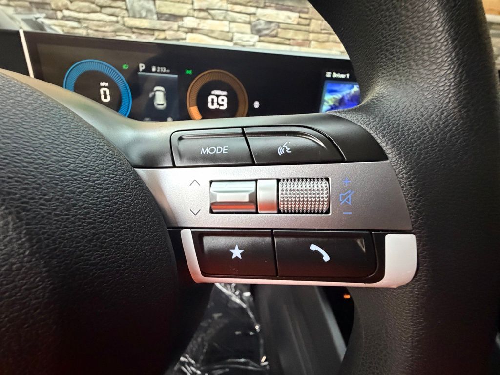 2026 Hyundai Tucson SE - Photo 23