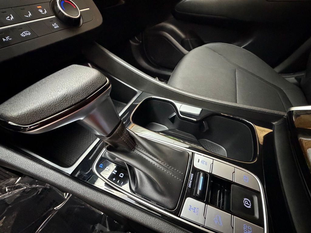 2026 Hyundai Tucson SE - Photo 19