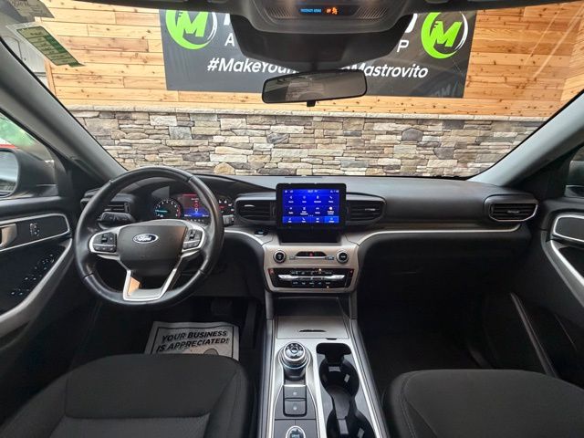 2022 Ford Explorer XLT - Photo 18