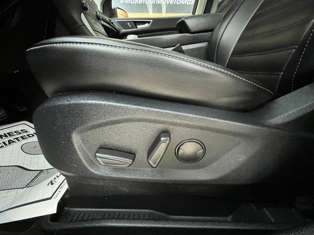 2020 Ford Edge SEL - Photo 31