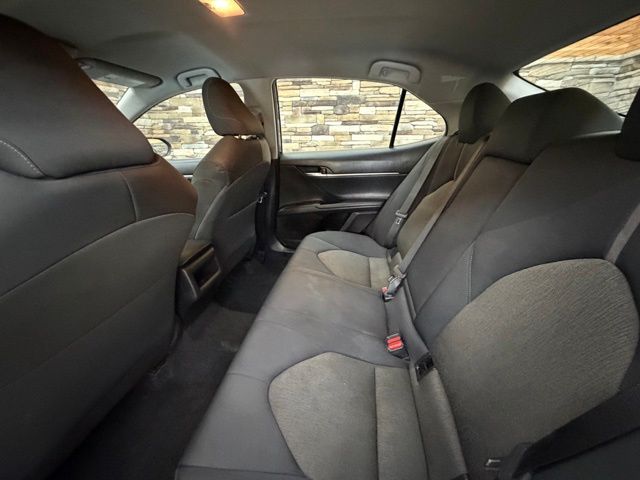 2022 Toyota Camry LE - Photo 29
