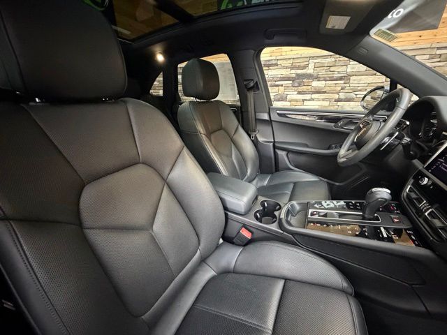 2023 Porsche Macan Base - Photo 15