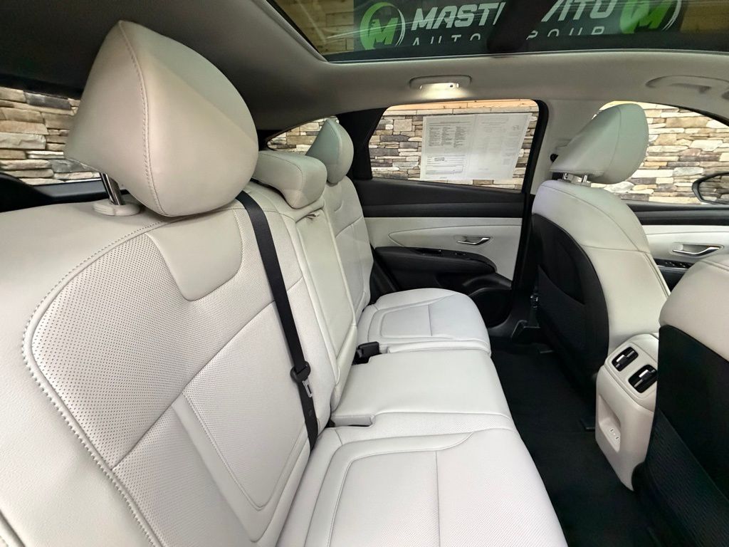 2025 Hyundai Tucson Limited - Photo 34