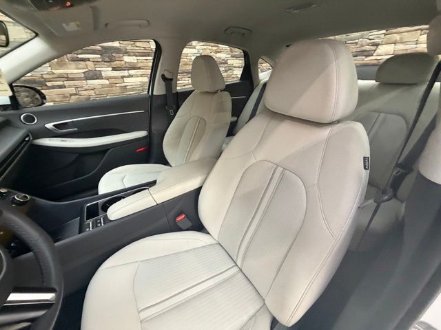 2026 Hyundai Sonata SEL - Photo 14