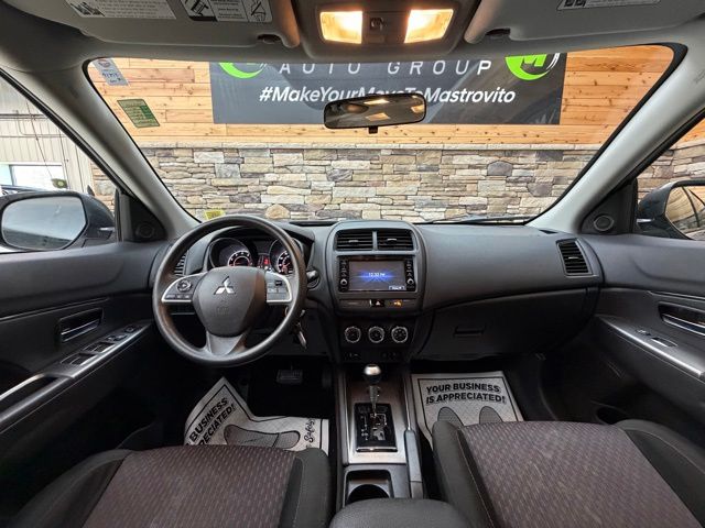 2019 Mitsubishi Outlander Sport ES - Photo 16