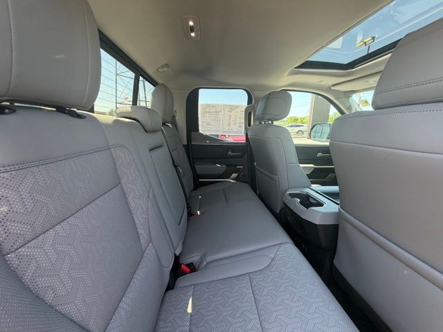 2023 Toyota Tundra Limited - Photo 33
