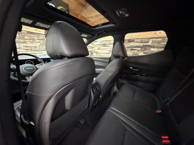 2026 Hyundai Santa Cruz Limited - Photo 32