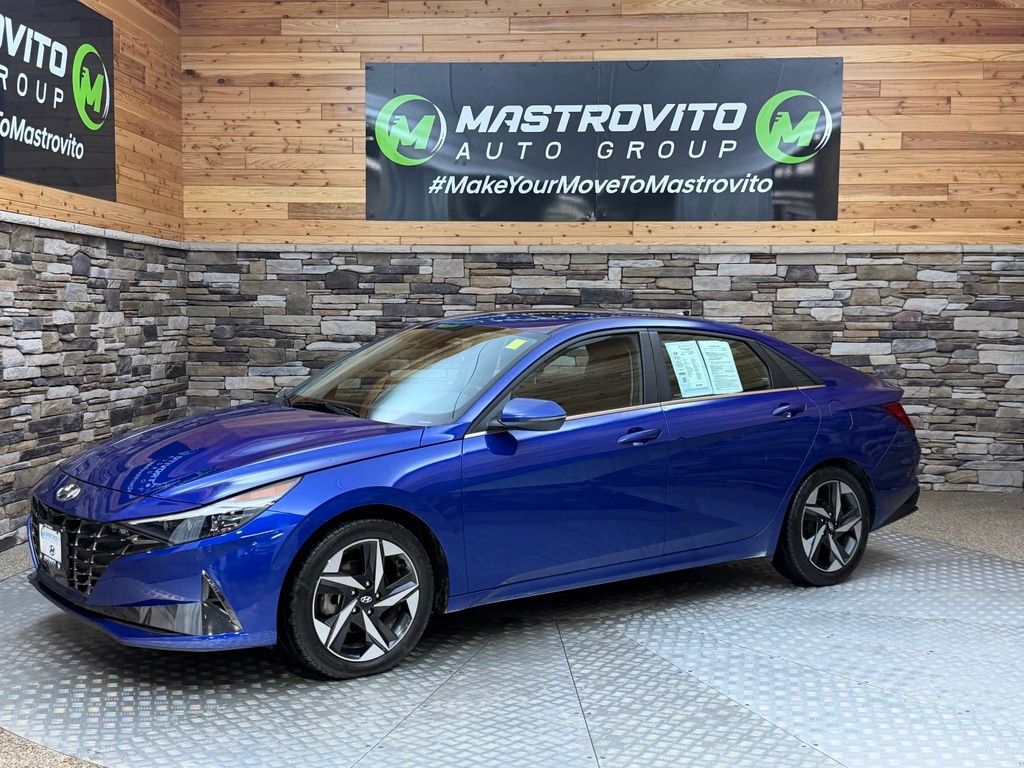 2023 Hyundai Elantra Limited - Photo 15