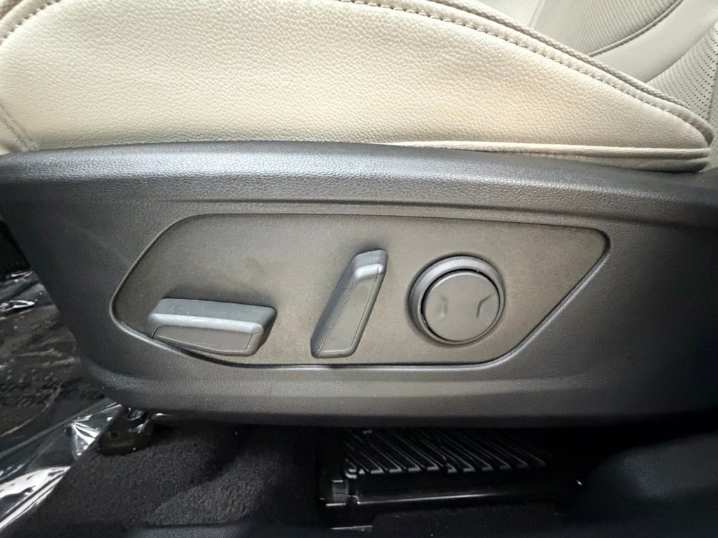2025 Hyundai Tucson Limited - Photo 26