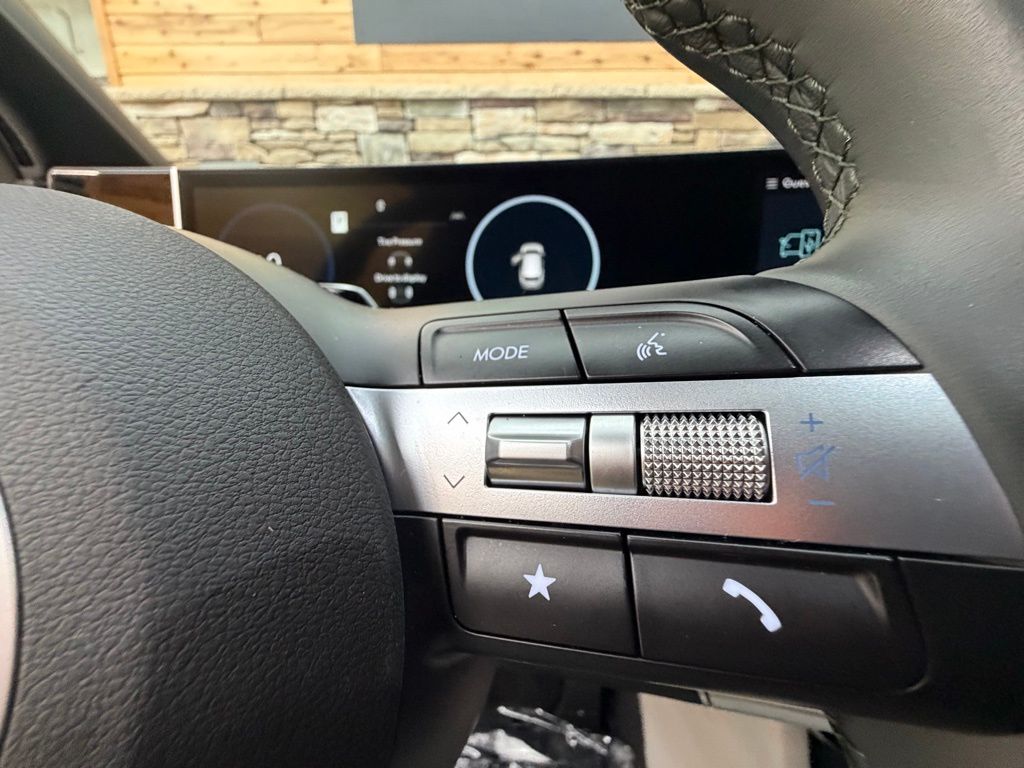 2025 Hyundai Tucson Limited - Photo 24