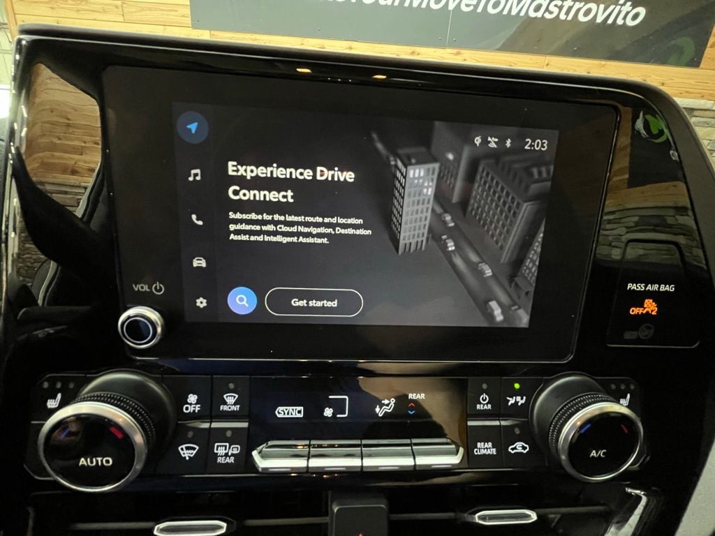 2023 Toyota Highlander XLE - Photo 24