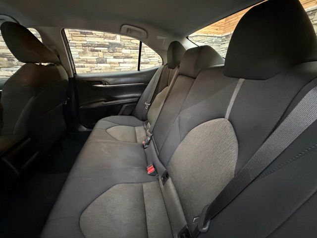 2022 Toyota Camry LE - Photo 30