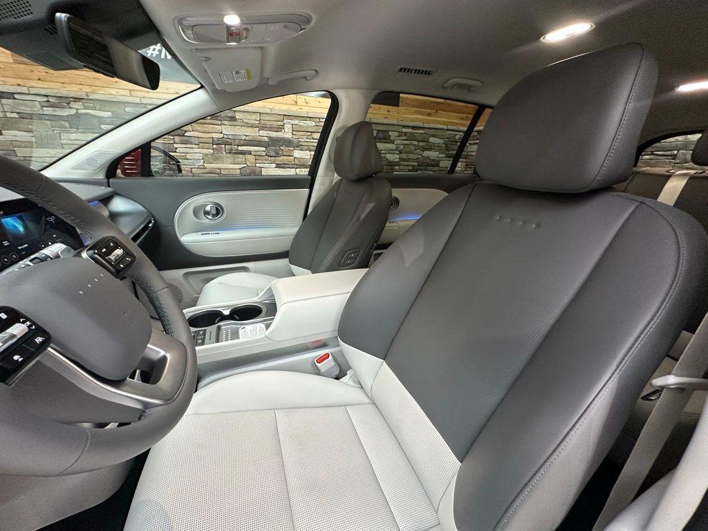 2026 Hyundai IONIQ 9 SEL - Photo 12