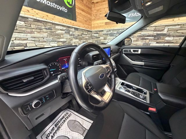2022 Ford Explorer XLT - Photo 12