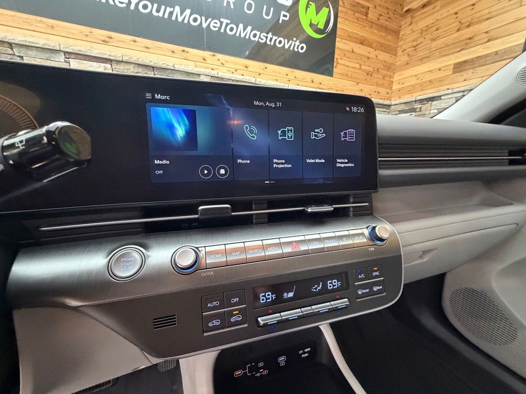 2024 Hyundai Kona SEL - Photo 36