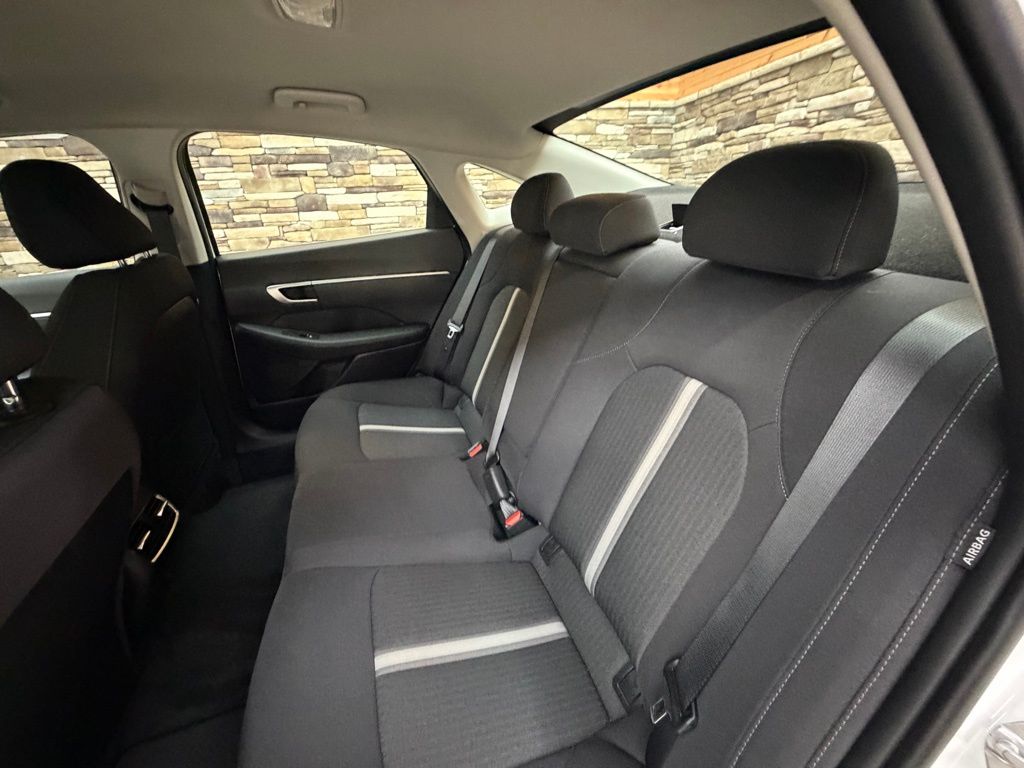 2025 Hyundai Sonata Hybrid SEL - Photo 26