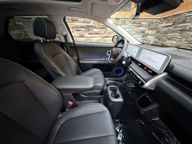 2022 Hyundai IONIQ 5 Limited - Photo 14