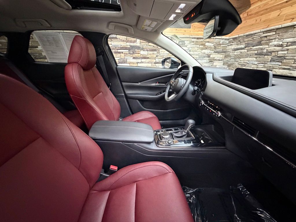 2023 Mazda CX-30 Carbon Edition - Photo 14