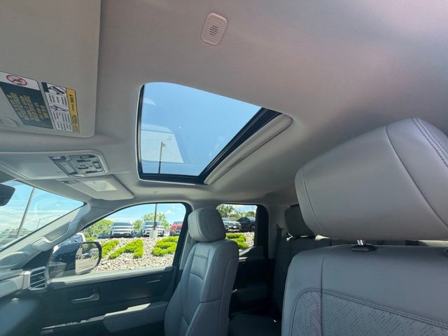 2023 Toyota Tundra Limited - Photo 26