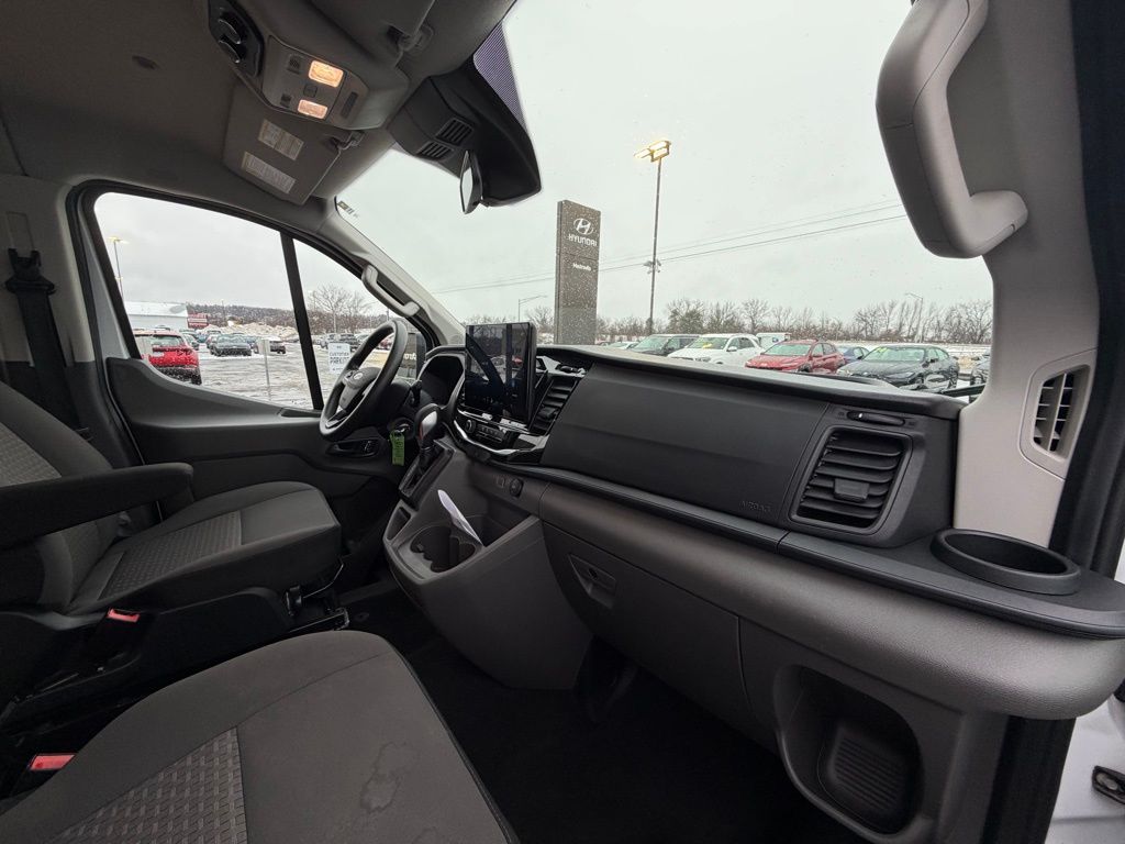 2023 Ford Transit Passenger Van XLT - Photo 10