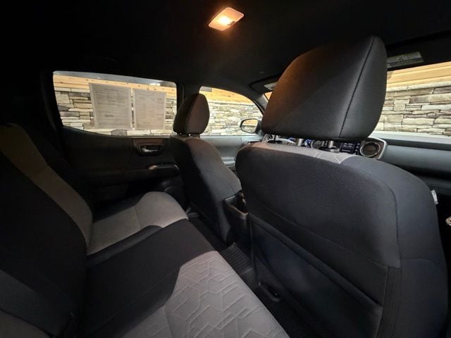 2023 Toyota Tacoma TRD Sport - Photo 32