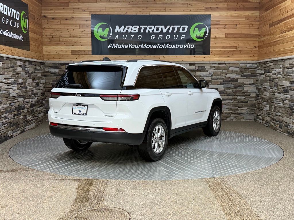2023 Jeep Grand Cherokee Limited - Photo 9