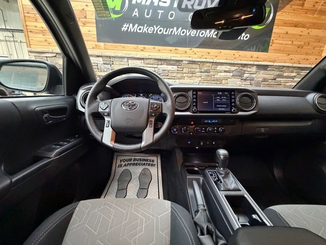 2023 Toyota Tacoma TRD Sport - Photo 19