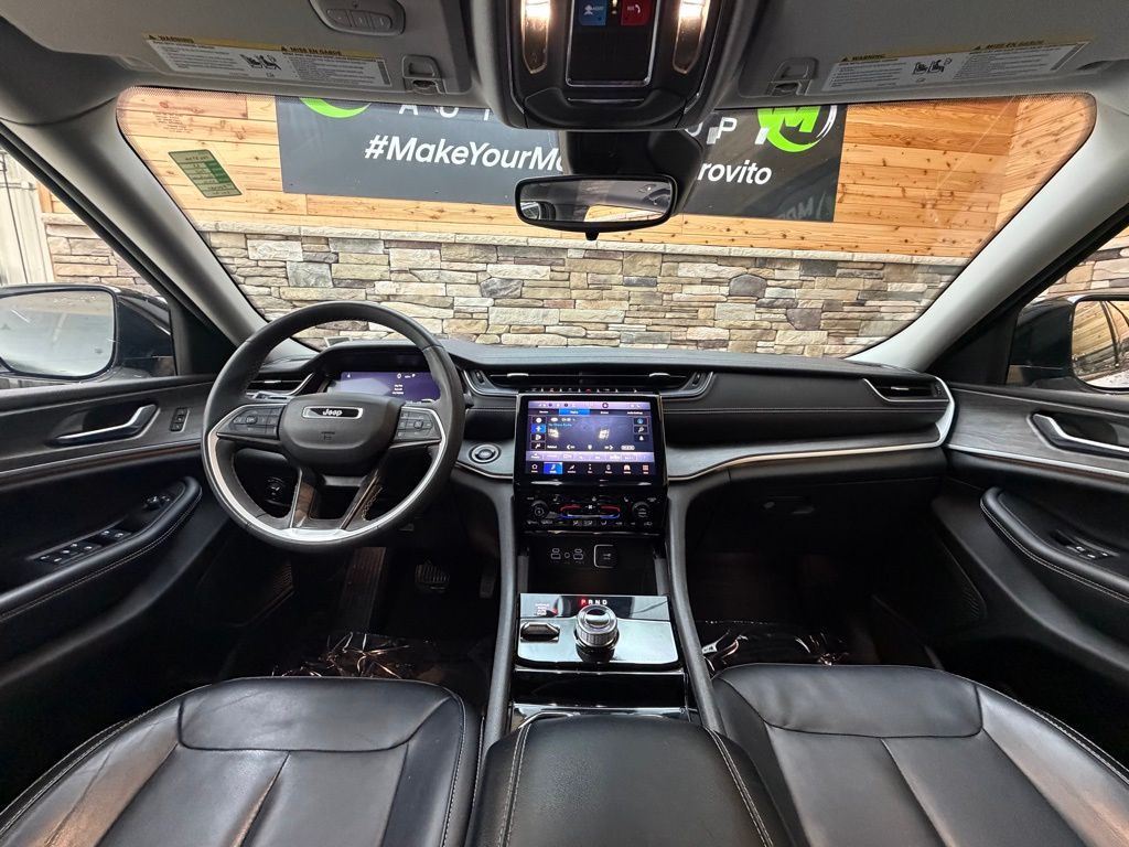 2023 Jeep Grand Cherokee Limited - Photo 16