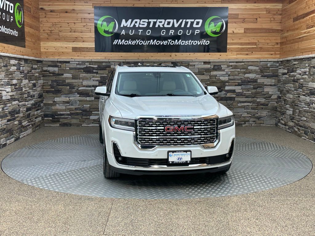 2023 Gmc Acadia Denali photo 2