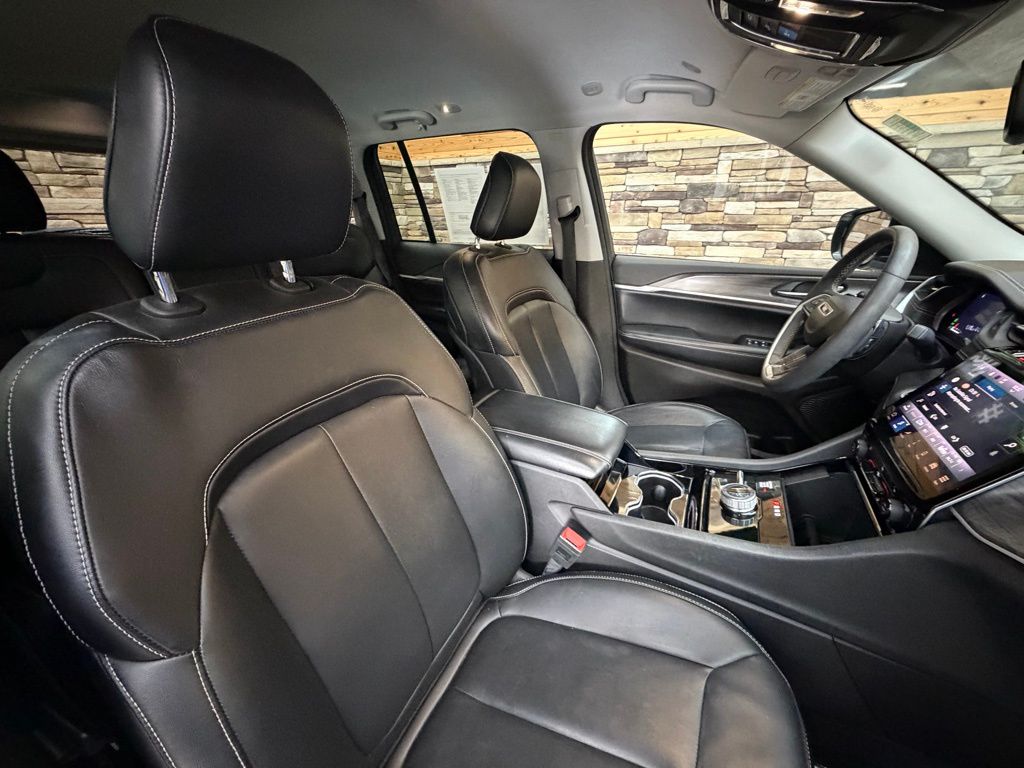 2023 Jeep Grand Cherokee Limited - Photo 15