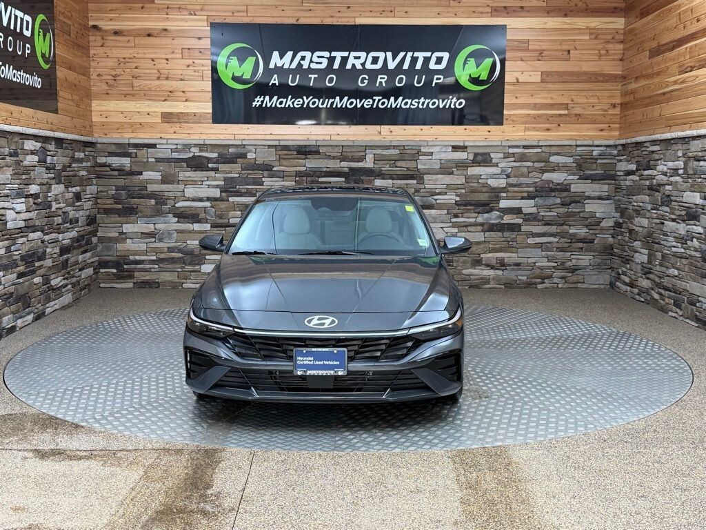 Certified 2025 Hyundai Elantra Hybrid Limited Sedan