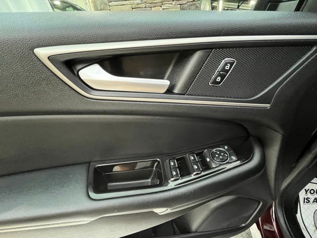 2020 Ford Edge SEL - Photo 32