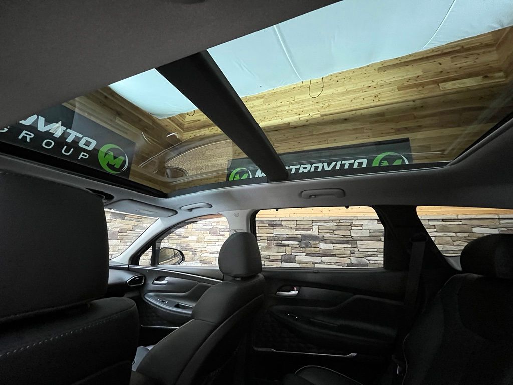 2022 Hyundai Santa Fe Limited - Photo 45