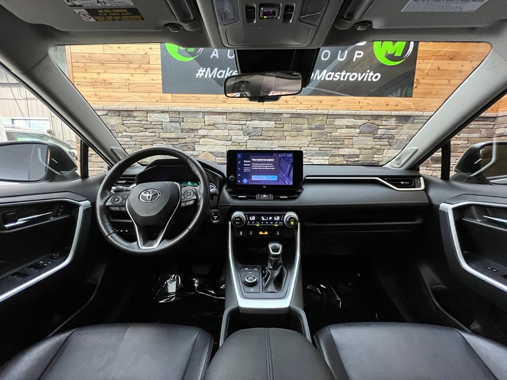 2023 Toyota RAV4 XLE Premium - Photo 31