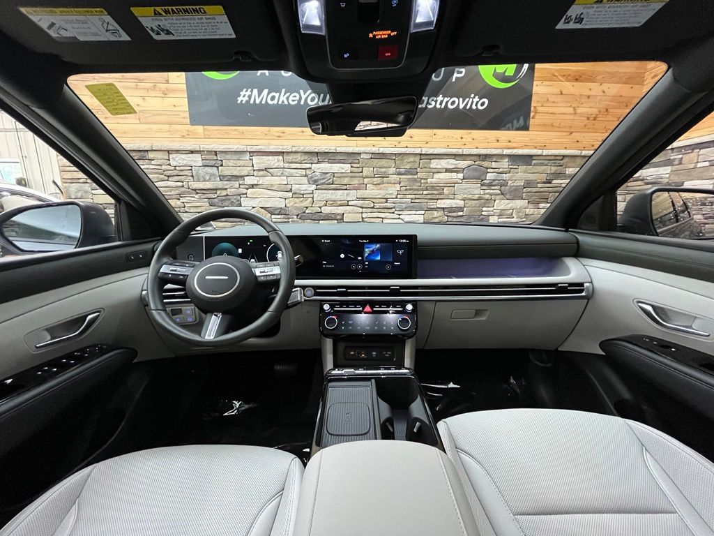 2025 Hyundai Tucson Limited - Photo 30