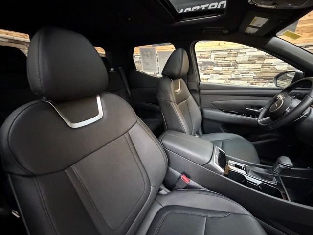 2026 Hyundai Santa Cruz Limited - Photo 17