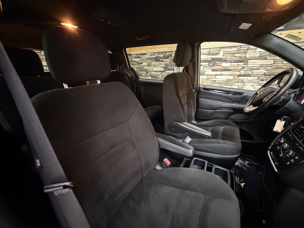 2018 Dodge Grand Caravan SE Plus - Photo 14
