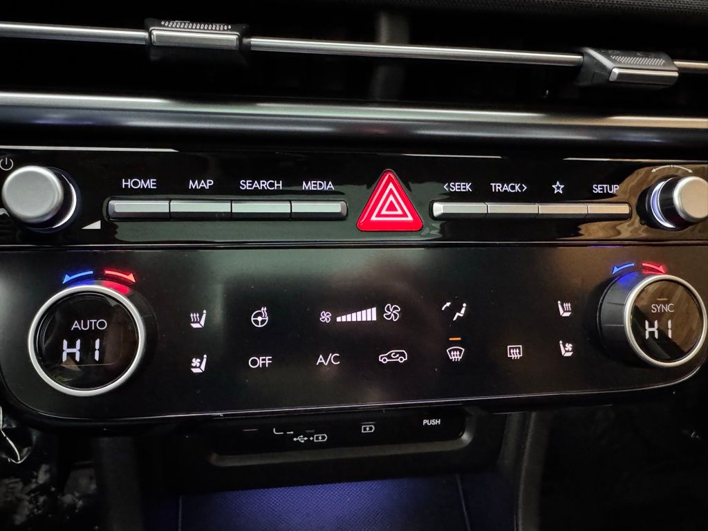 2025 Hyundai Tucson Limited - Photo 23