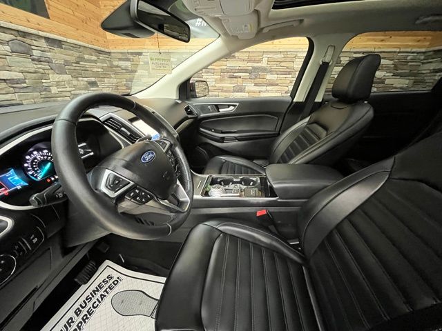 2020 Ford Edge SEL - Photo 13