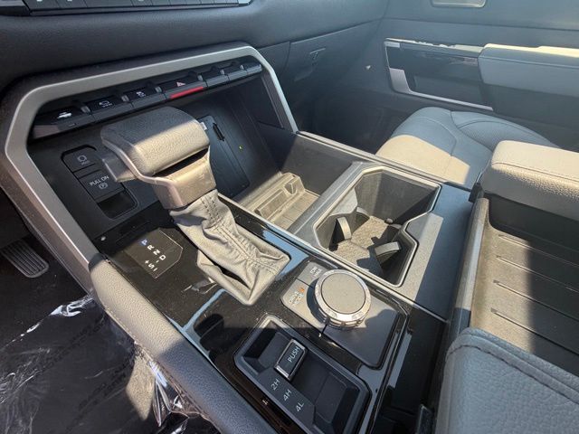 2023 Toyota Tundra Limited - Photo 20