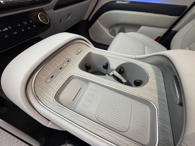 2026 Hyundai Palisade Calligraphy - Photo 22