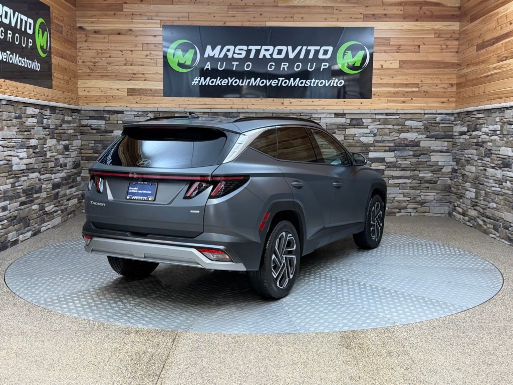 2025 Hyundai Tucson Limited - Photo 9